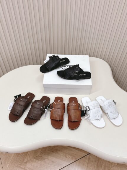 Prada 25Ss Summer Runway New Fringed Retro Sandals