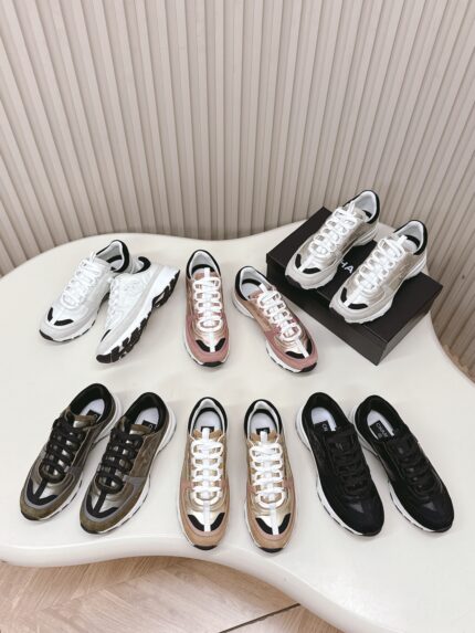 CHANEL Latest Platform Casual Sneakers