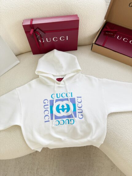 Gucci Sweatshirt