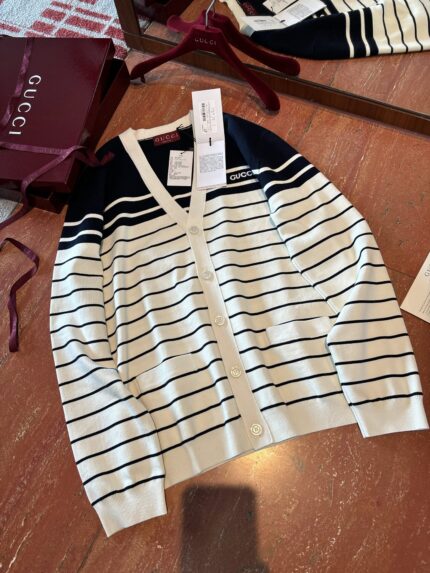GUCCI Sweater