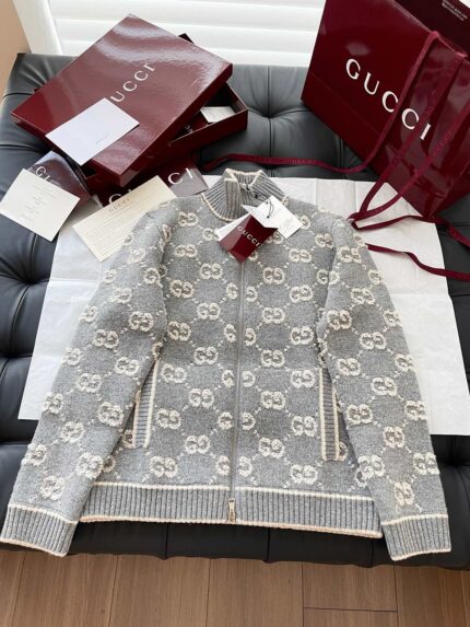 GUCCI  Coat