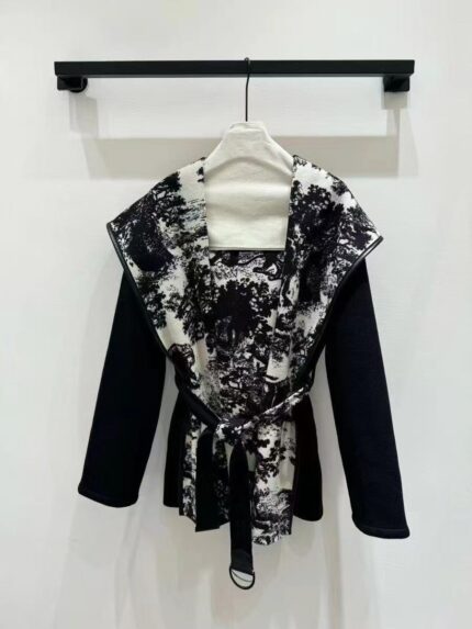 Dior Autumn/Winter Collection Short Wool Coat,