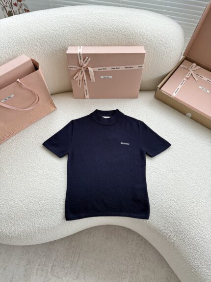 Miumiu 2025 New Style Knitted Sweater