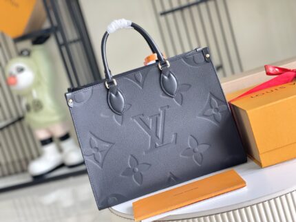 LOUIS VUITTON Premium grade with full set of packaging