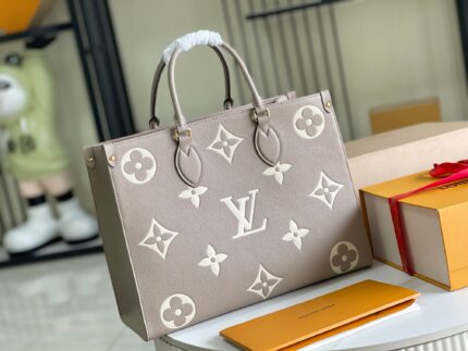LOUIS VUITTON Black printed pattern Elephant Grey Premium grade with full set of packaging