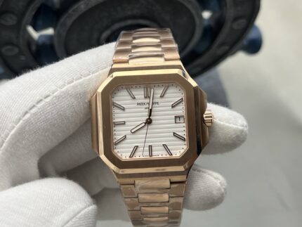 Patek Philippe's New Square CUBITUS 5821