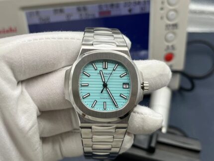 Patek Philippe Nautilus  5711 x Tiffany & Co. Global Limited Edition