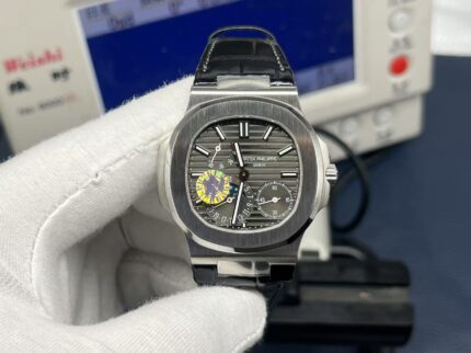 Patek Philippe Nautilus 5712 series