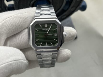 Patek Philippe's New Square CUBITUS 5821