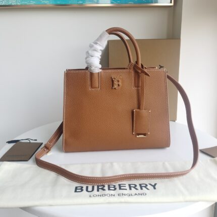 Burberry p550