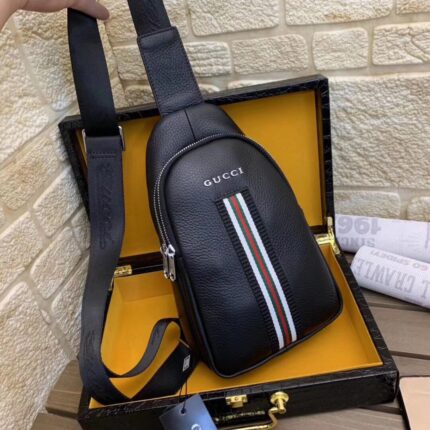 Gucci trending new style – chest bag